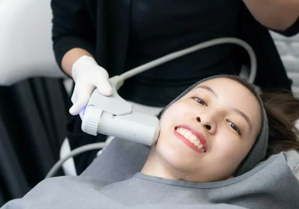 HIFU treatment Greater London (Greenwich) in progress